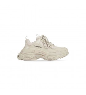 Les femmes du Triple S Sneaker Beige